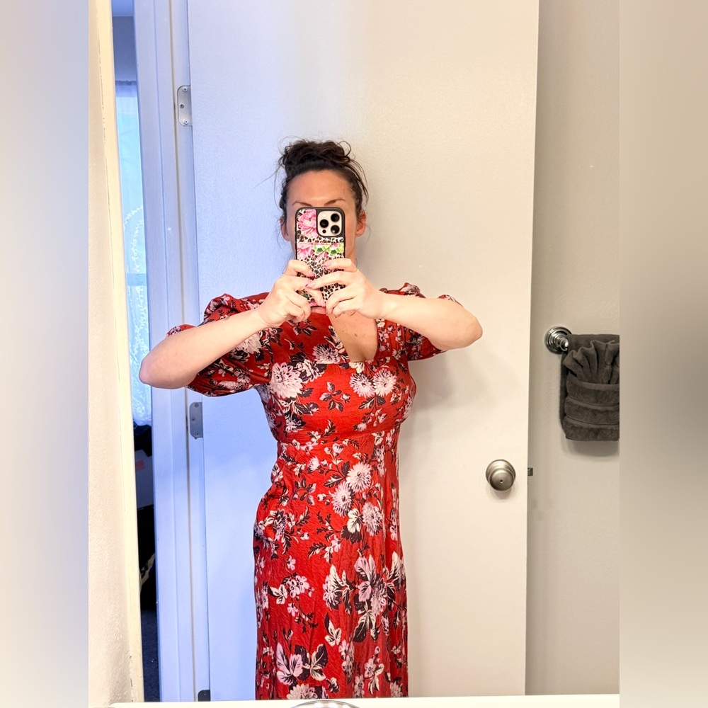 Anthropologie Red/White/Lavender Floral Midi Dress. Size 4. Midi-sleeves